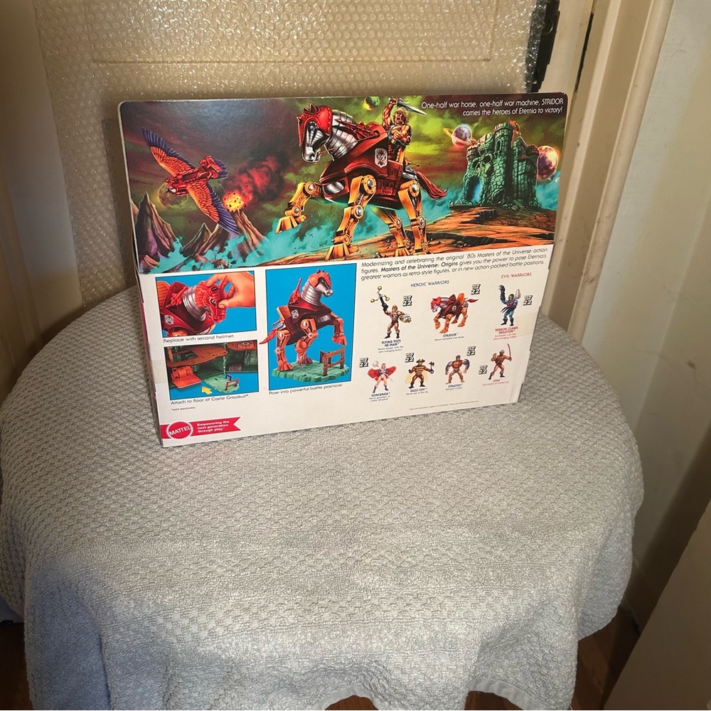 Stridor Action Figure - Picture 2 of 5